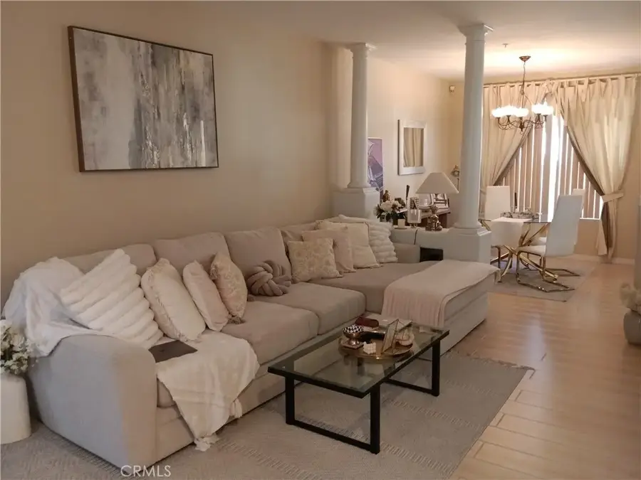 335 W Summerfield, Anaheim, CA 92802 - Image #3