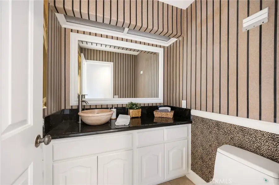 6230 Napoli Court, Long Beach, CA 90803 - Image #3