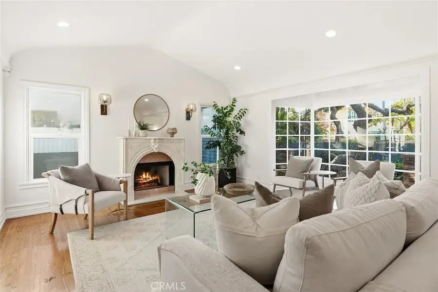 266 Park Avenue, Long Beach, CA 90803 - Image #3