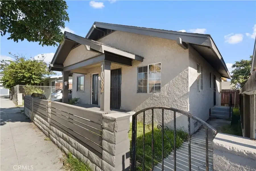 1082 Lewis, Long Beach, CA 90813 - Image #2