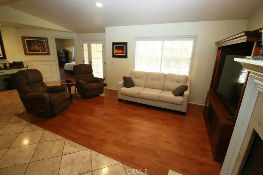 726 S Bronwyn, Anaheim, CA 92804 - Image #3