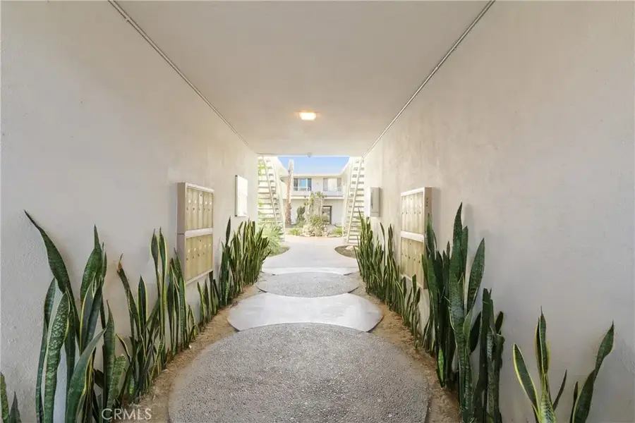 840 Cedar Ave. Unit #20, Long Beach, CA 90813 - Image #3