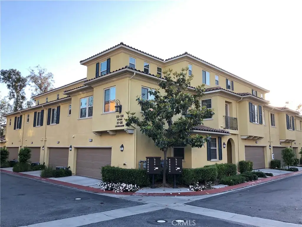 122 Vintage #20, Irvine, CA 92620 - Image #1