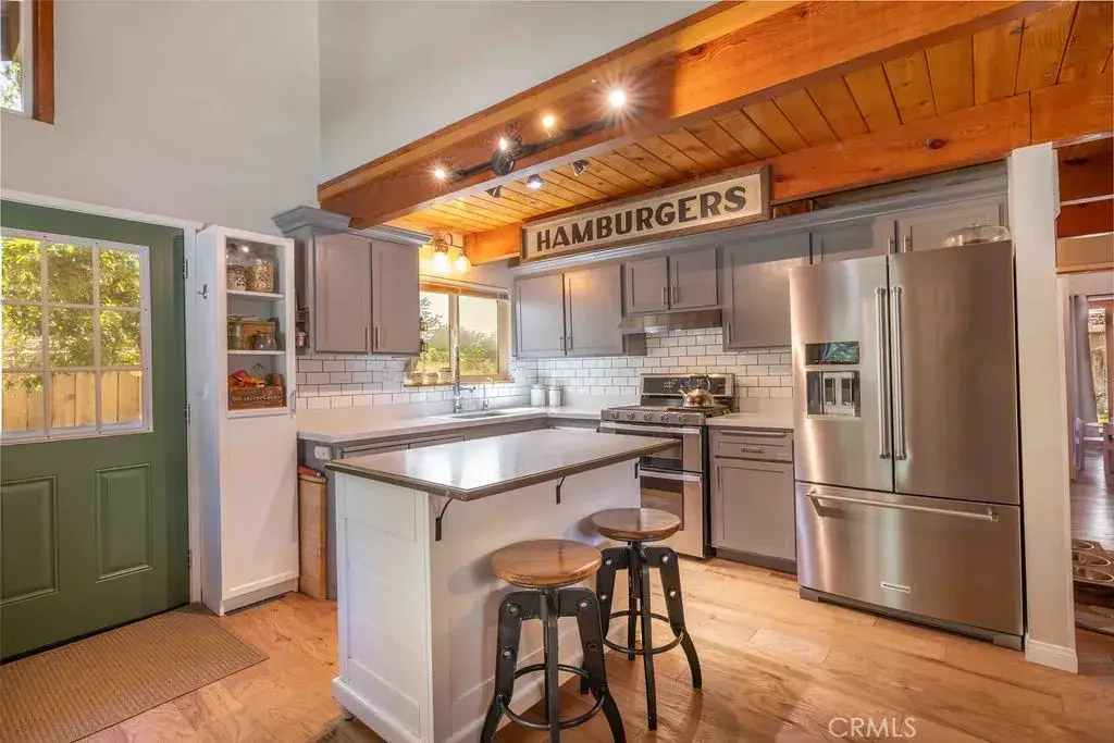 945 Tinker Bell Avenue, Big Bear City, CA 92314 - Image #1