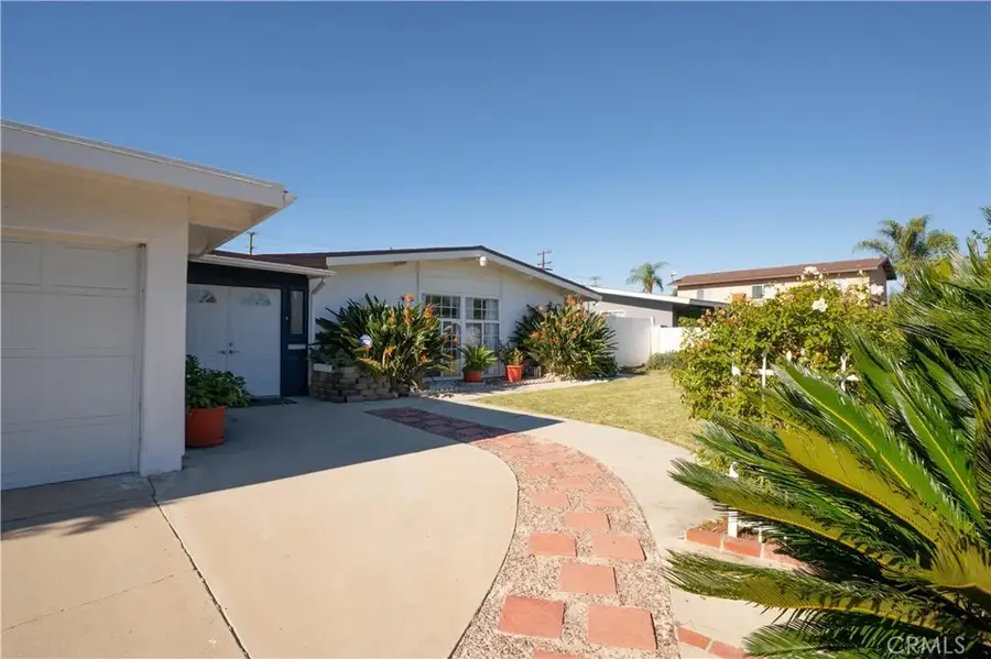 447 S Newton, Covina, CA 91723 - Image #2