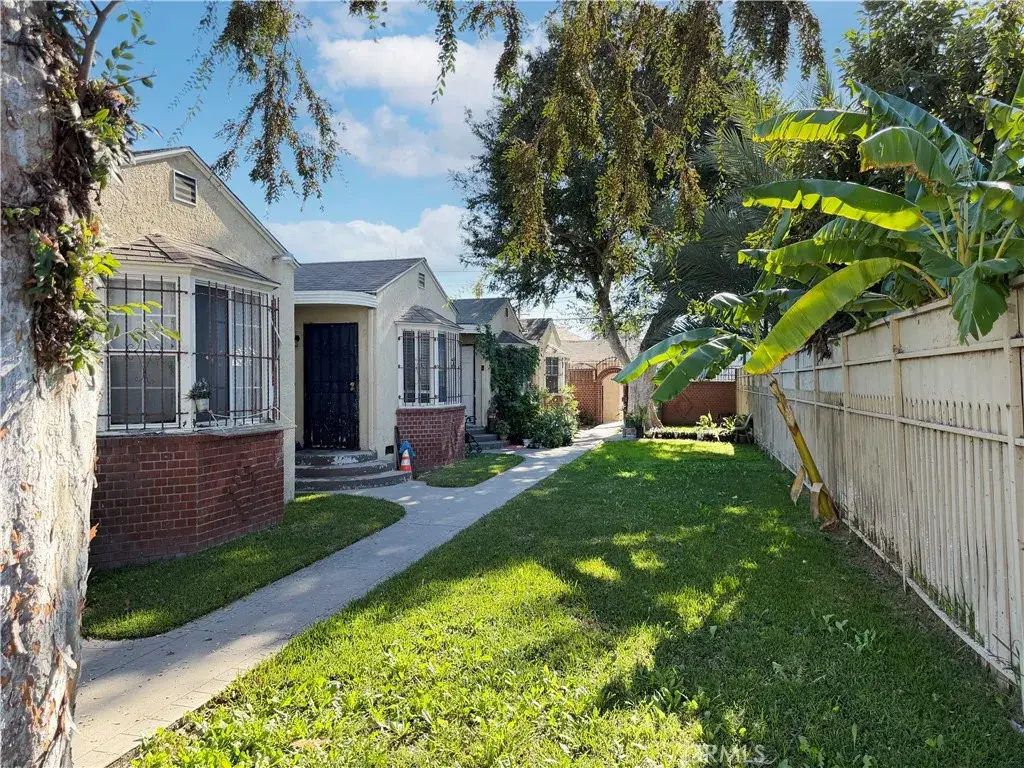 338 W Magnolia Street, Compton, CA 90220 - Image #1