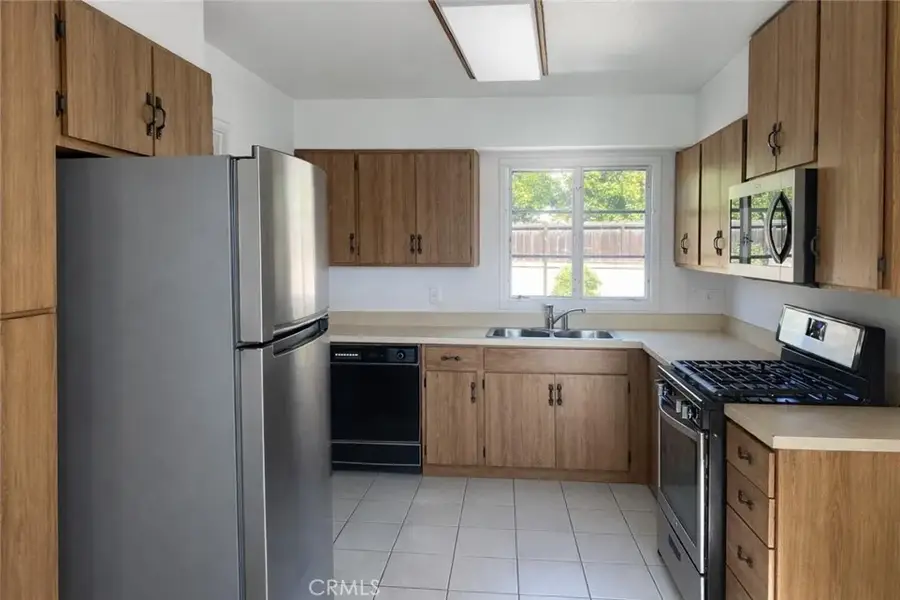 251 San Juan, Pomona, CA 91767 - #3