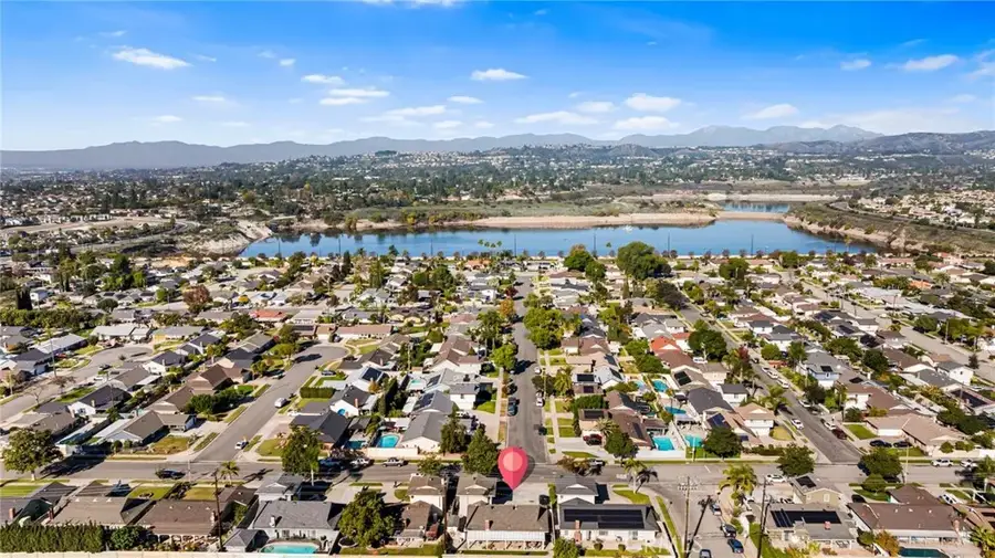 4024 E Del Valle, Orange, CA 92869 - Image #3