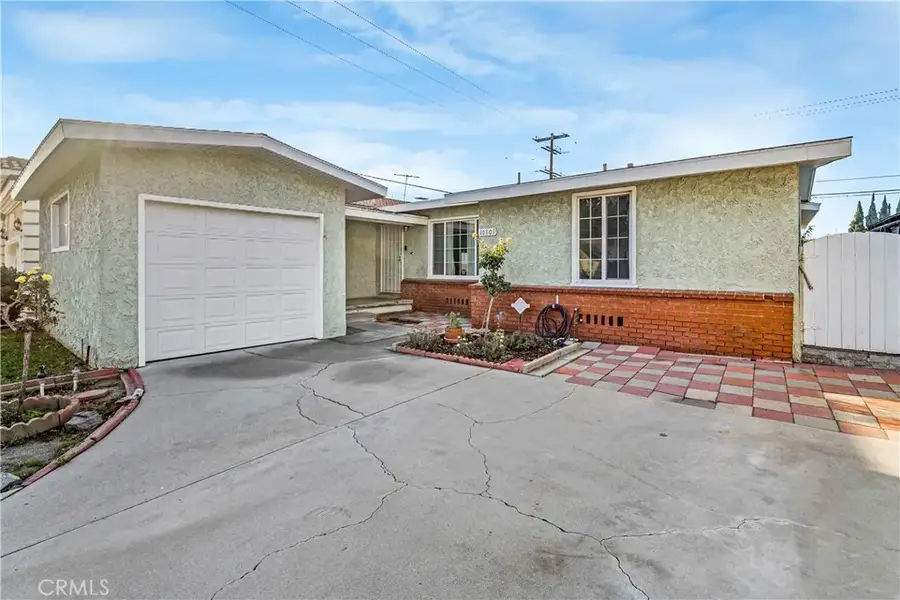 10809 Pangborn Avenue, Downey, CA 90241 - Image #3