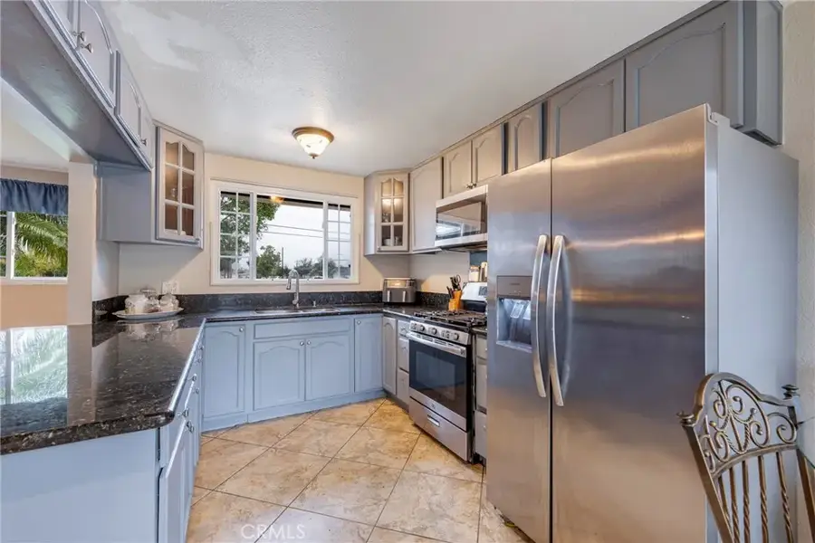 2136 W Clover, Anaheim, CA 92801 - Image #3