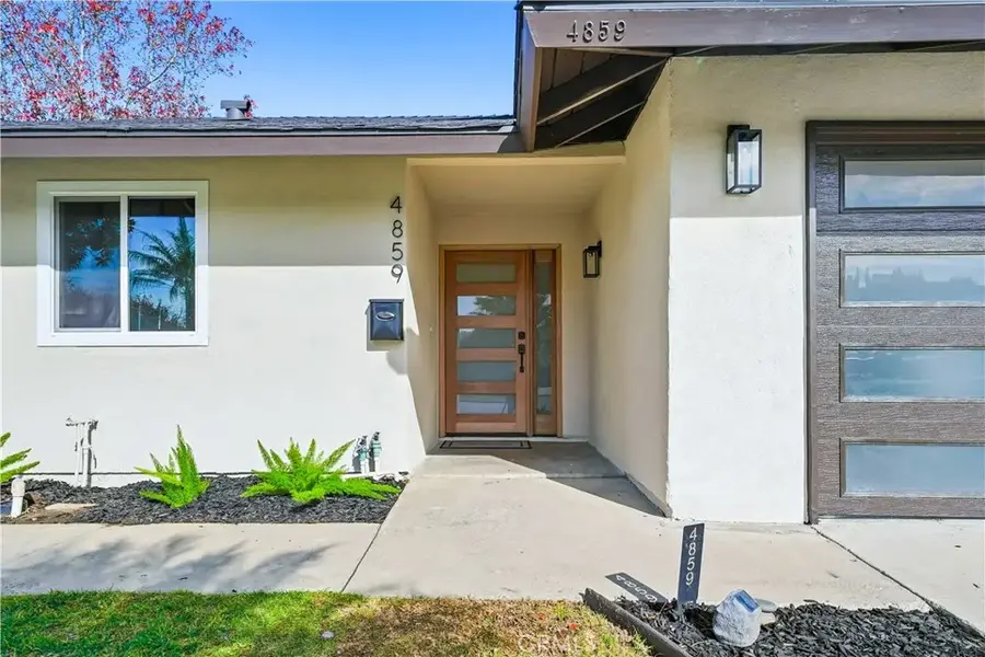 4859 E Mckay Circle, Anaheim, CA 92807 - Image #3