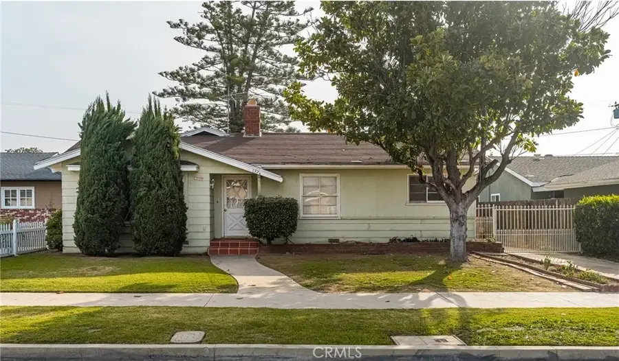 1324 E Lomita Avenue, Orange, CA 92867 - Image #2