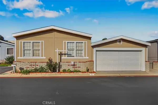 5815 E La Palma #7, Anaheim, CA 92807