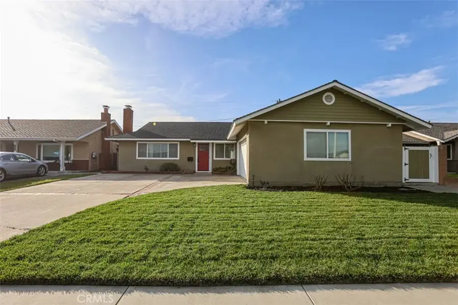 15931 Puritan, Huntington Beach, CA 92647 - Image #3