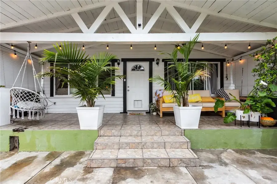 1102 W 53rd Street, Los Angeles, CA 90037 - Image #2