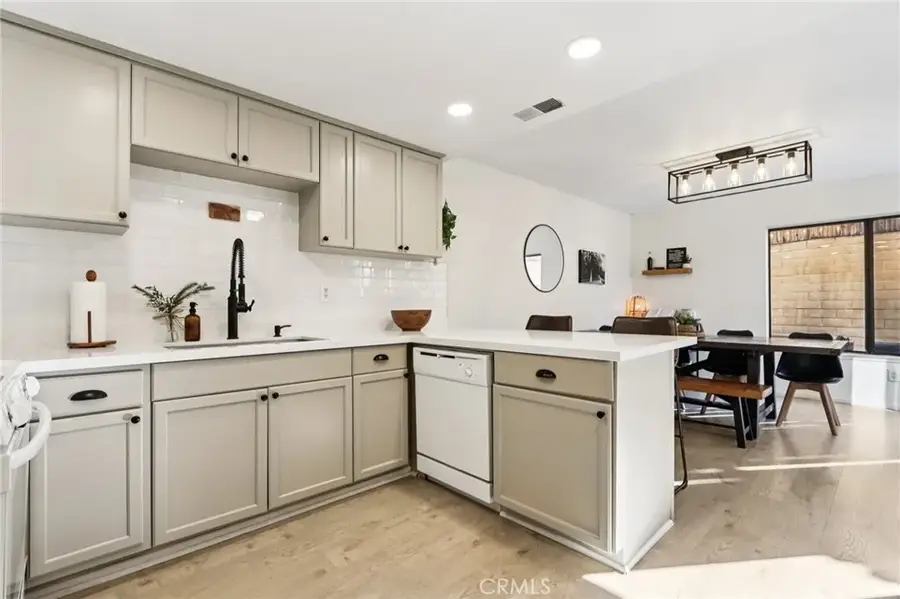 5050 Canyon Crest Drive #22, Riverside, CA 92507 - Image #3