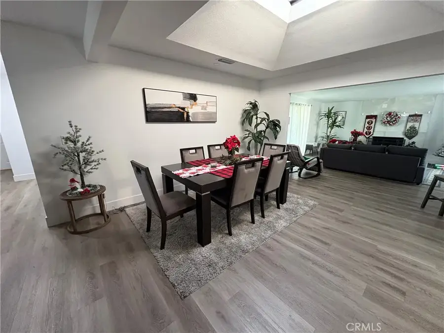 15631 Plymouth, Huntington Beach, CA 92647 - Image #2