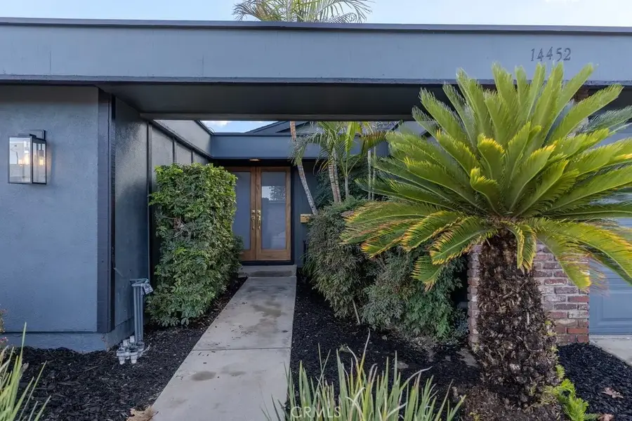 14452 Denbigh Lane, Tustin, CA 92780 - Image #3