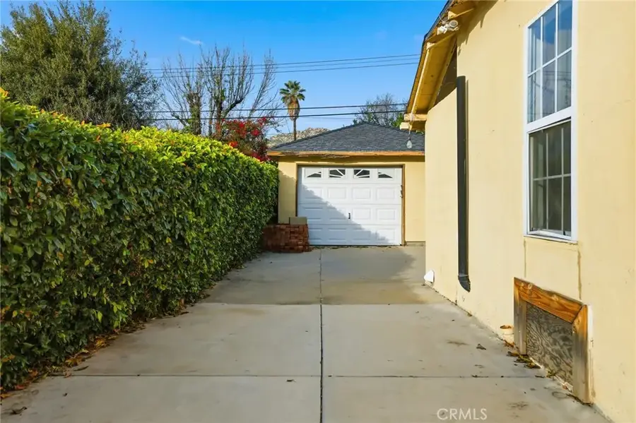243 E Blaine Street, Riverside, CA 92507 - Image #3