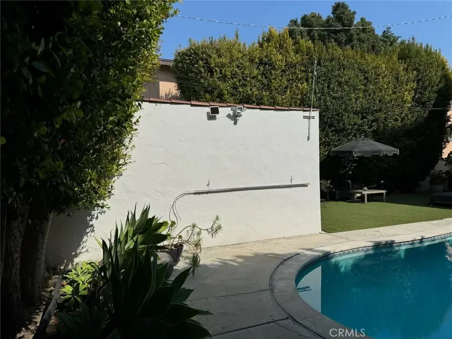 915 S Wooster, Los Angeles, CA 90035 - Image #3