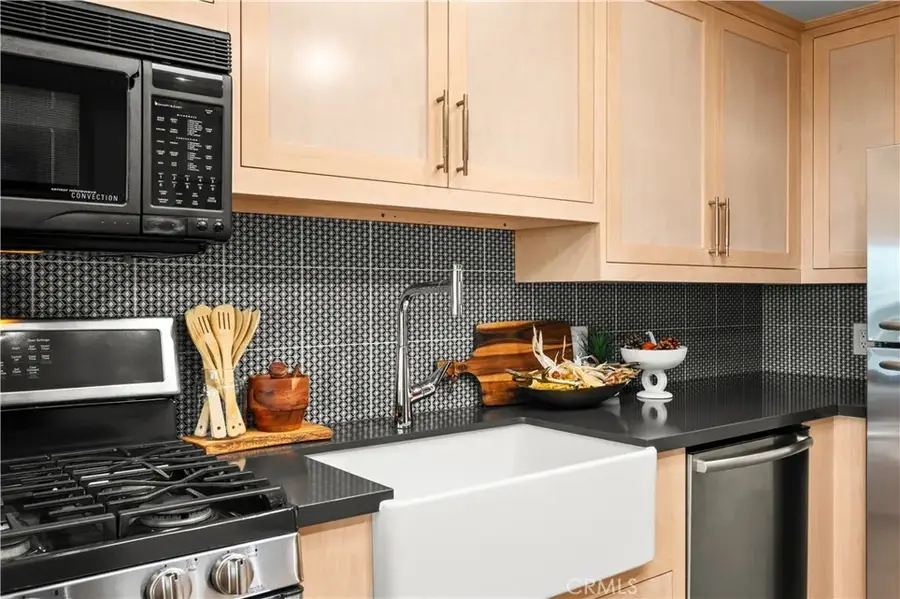 2503 E 21st Street #205, Signal Hill, CA 90755 - Image #3