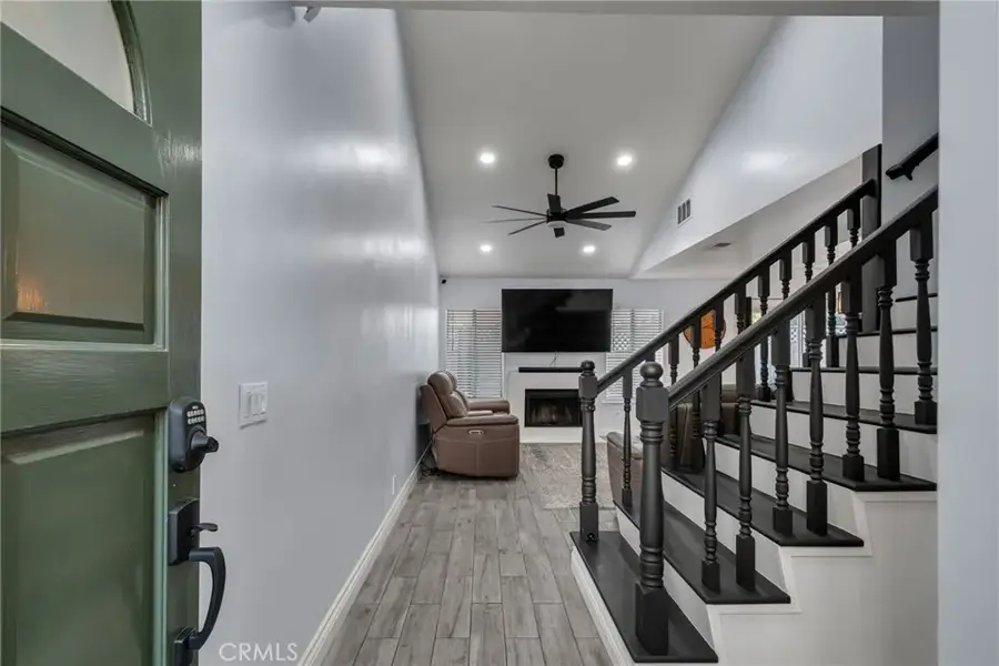 542 N Dartmouth, Anaheim, CA 92801 - Image #3