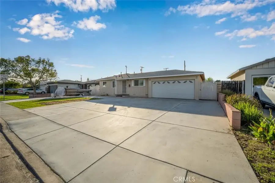 11721 Palmwood Drive, Garden Grove, CA 92840 - Image #2