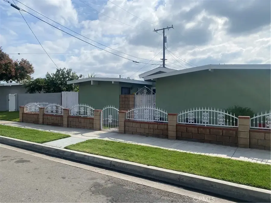 2030 W Dogwood, Anaheim, CA 92801 - #2