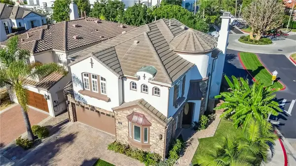 105 Kingfisher Court, Long Beach, CA 90803