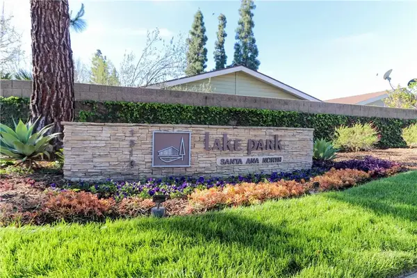 2528 Park Lake #108, Santa Ana, CA 92705