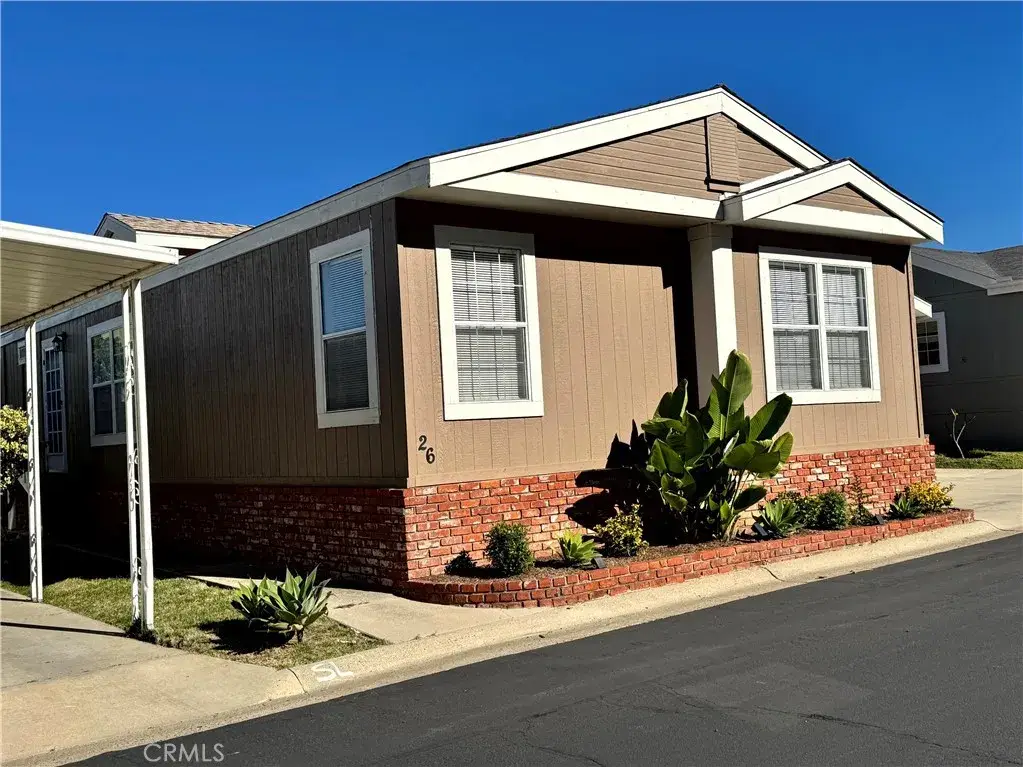 23301 Ridge Route #26, Laguna Hills, CA 92653 - Image #1