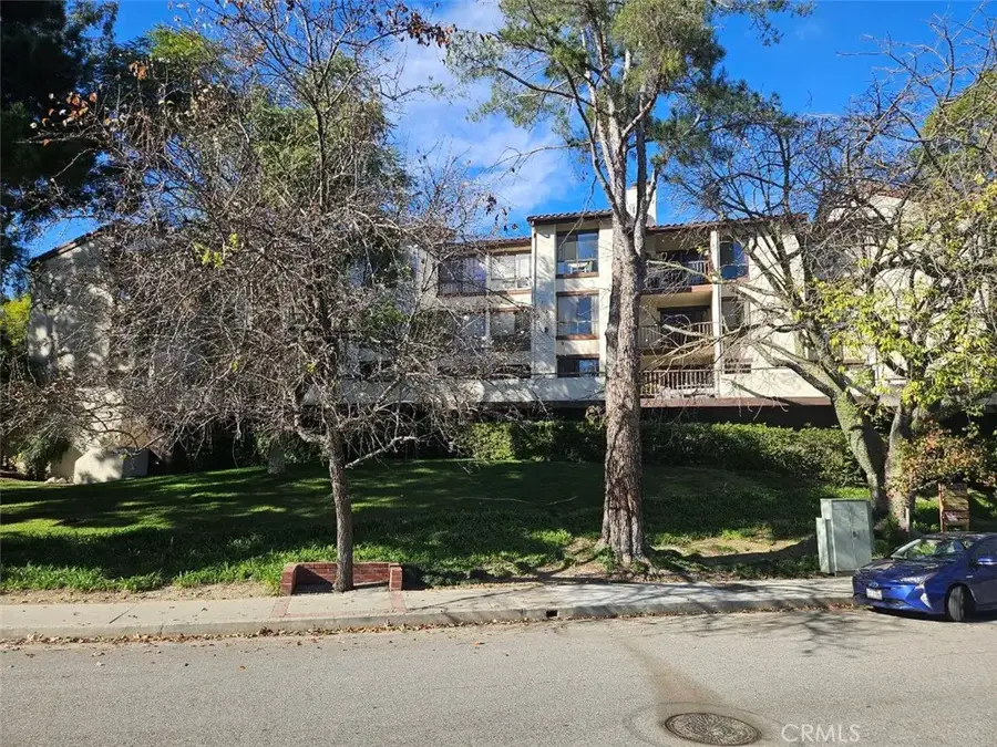 4210 Via Arbolada #220, Los Angeles, CA 90042 - Image #3