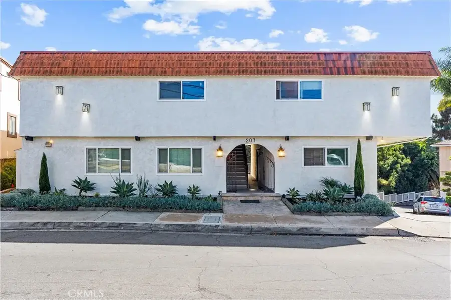 207 W Marquita, San Clemente, CA 92672 - Image #2