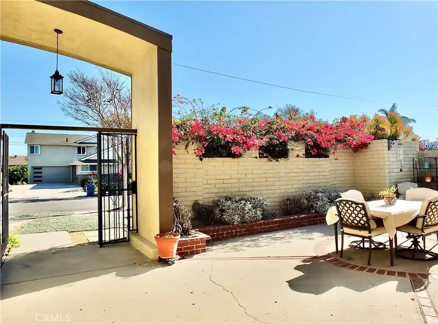 16771 Glenhaven, Huntington Beach, CA 92647 - #2