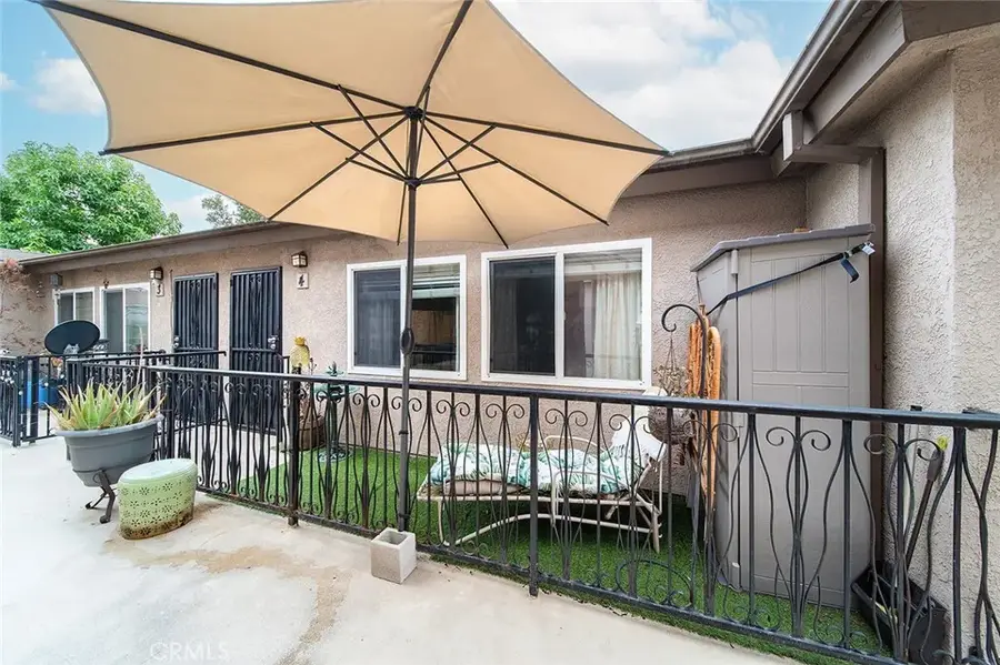 1100 Walnut #4, Long Beach, CA 90813 - #2