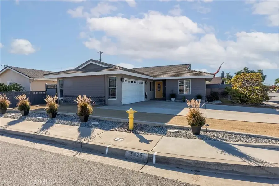 5425 Stevely, Lakewood, CA 90713 - #2