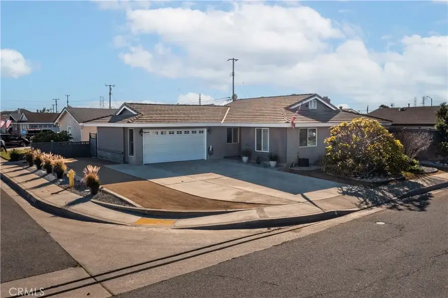 5425 Stevely, Lakewood, CA 90713 - #3