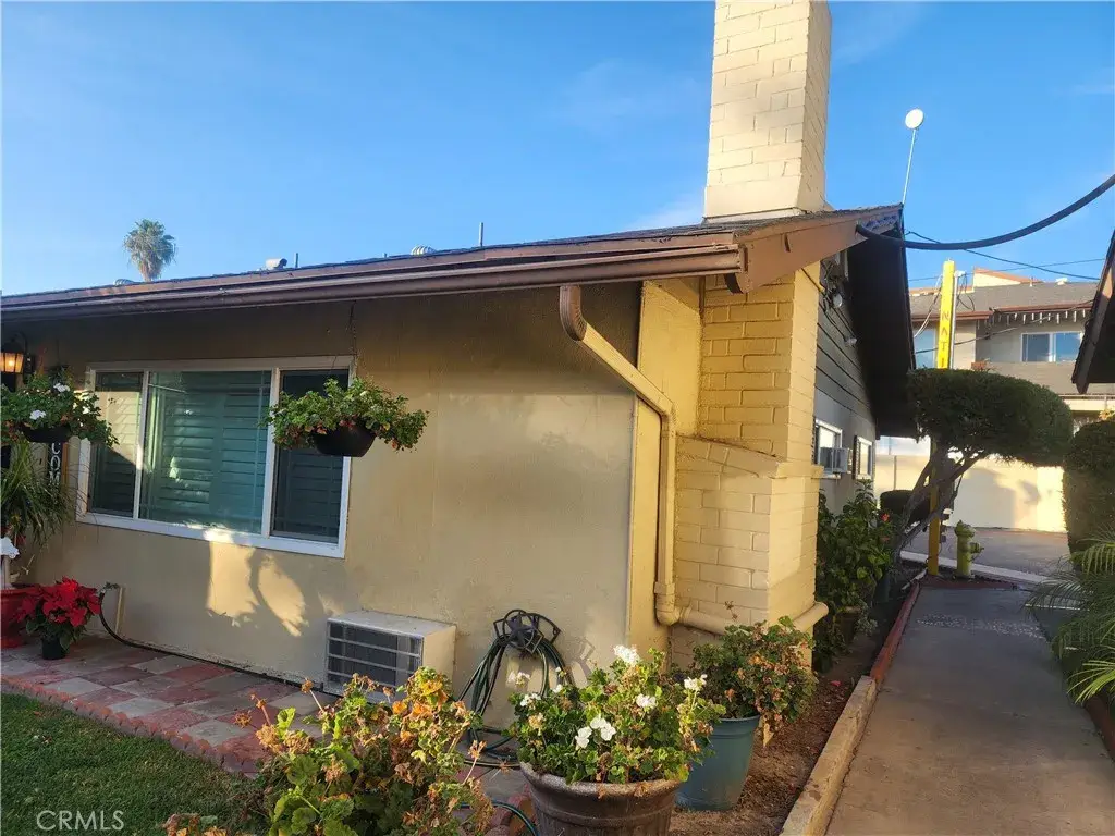 134 S Magnolia #10C, Anaheim, CA 92804 - Image #1