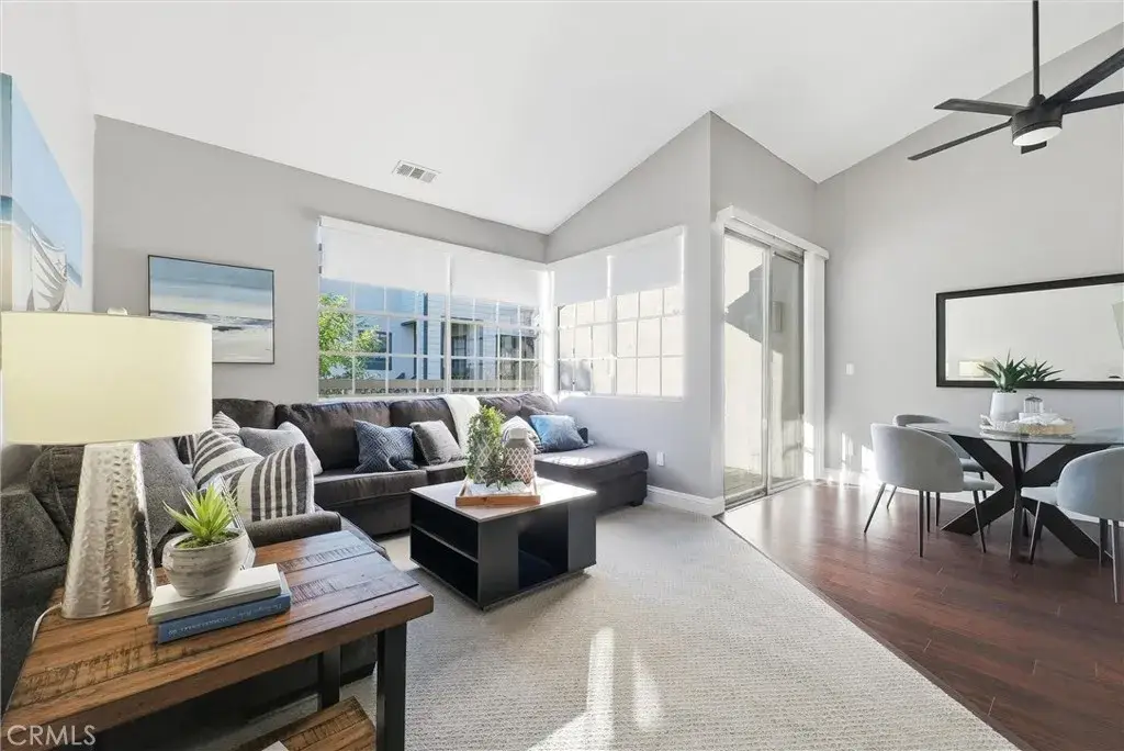 2516 W Macarthur #j, Santa Ana, CA 92704 - Image #1