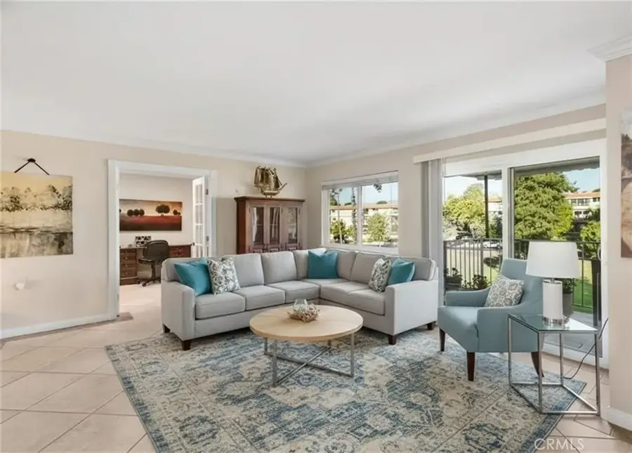 2390 Via Mariposa West #3C, Laguna Woods, CA 92637 - Image #3