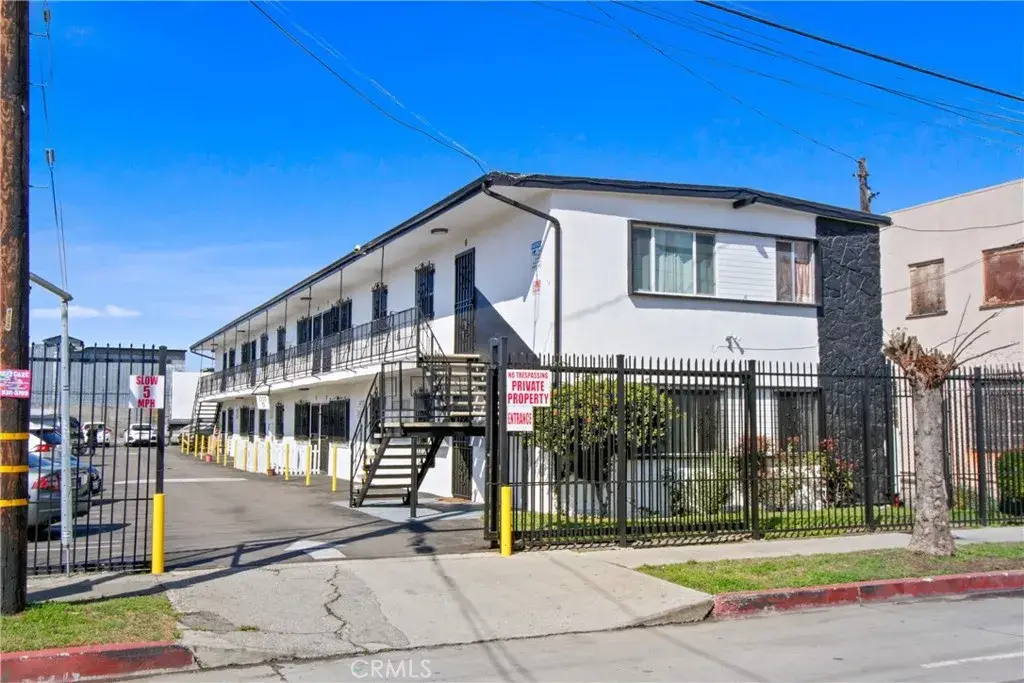 8711 Avalon, Los Angeles, CA 90003 - #1