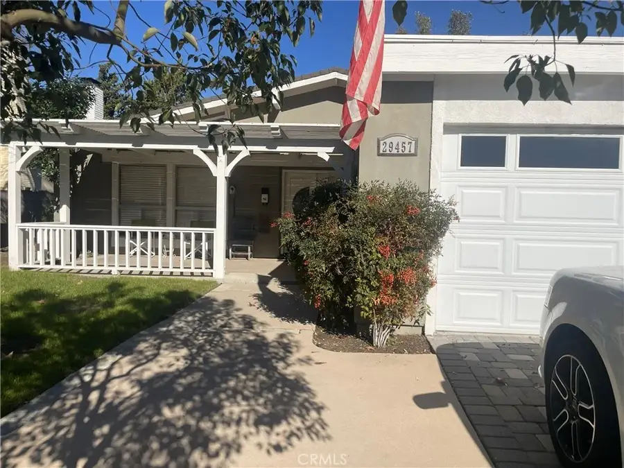 29457 Greengrass Court, Agoura Hills, CA 91301 - Image #2