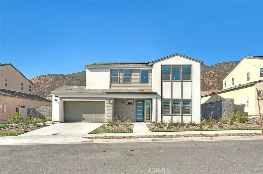 15842 Butterfly Drive, Fontana, CA 92336 - Image #2