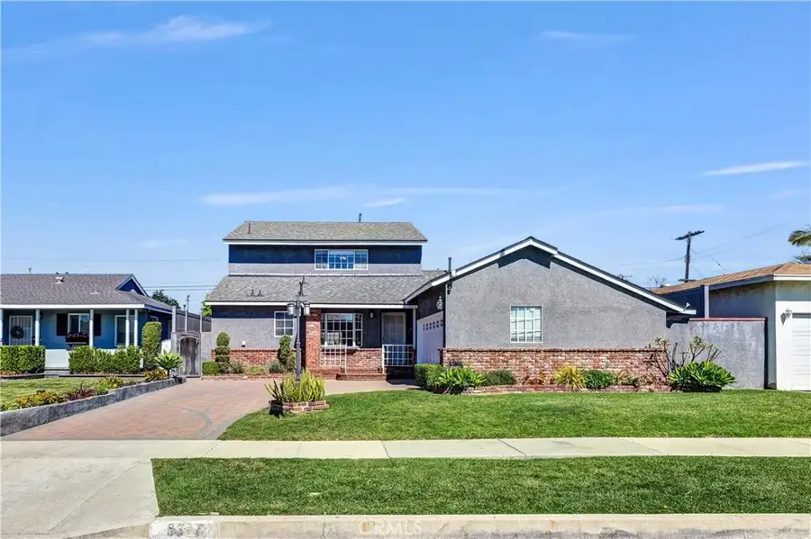 6337 Droxford St, Lakewood, CA 90713 - #2