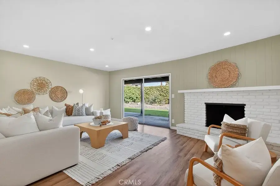 10904 1st Avenue, Whittier, CA 90603 - #2