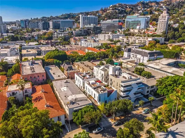 1253 N Sweetzer #3, West Hollywood, CA 90069