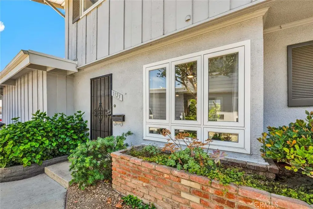 1125 E 1st Street, Tustin, CA 92780 - Image #1