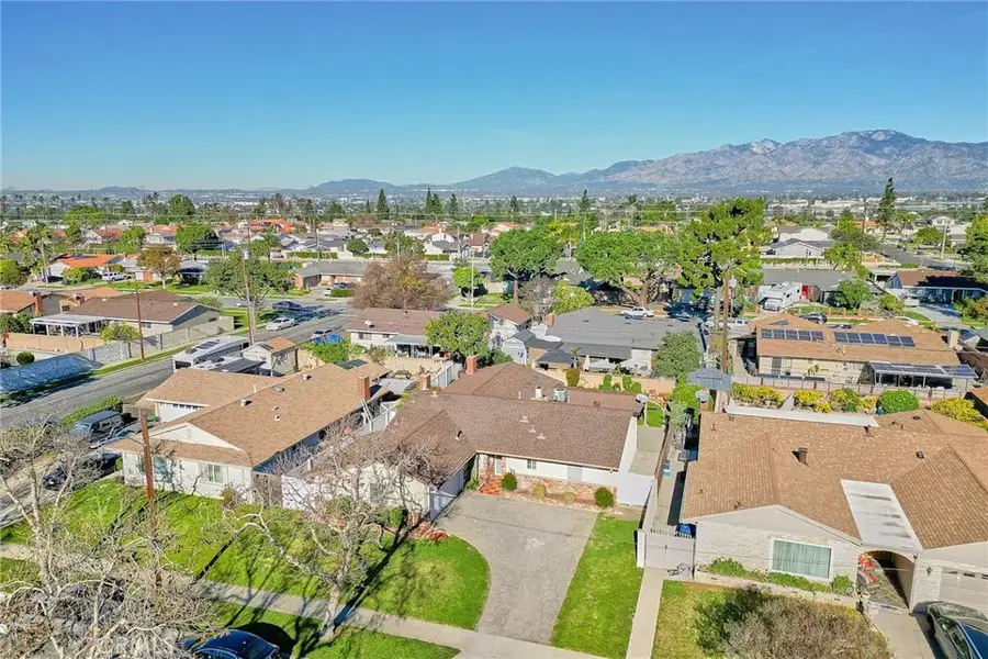 933 Guinea, Whittier, CA 90601 - #2