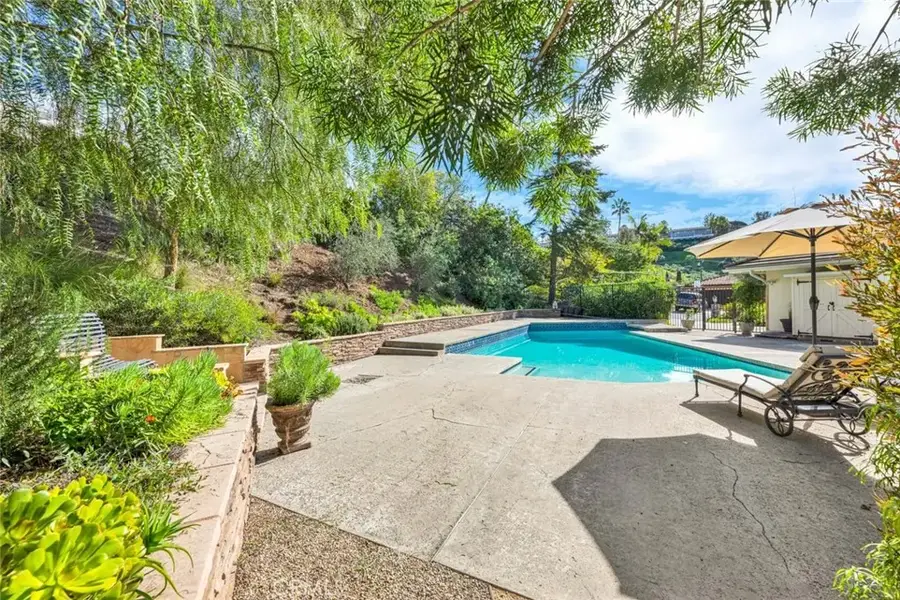 10471 Brightwood Drive, North Tustin, CA 92705 - Image #2