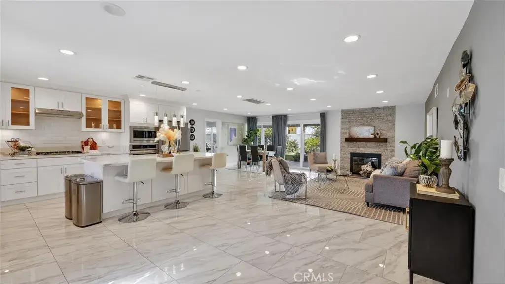 6051 Summerdale, Huntington Beach, CA 92647 - #1